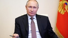 Tổng thống Putin thay đổi học thuyết hạt nhân