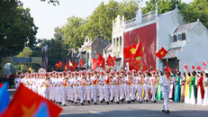 Tôn vinh giá trị truyền thống và khát vọng hòa bình