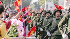 Ngày hội Văn hóa vì hòa bình - Bài 1: Hà Nội, Ngày về chiến thắng