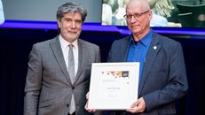 GS Valery Feigin (thứ hai từ phải sang) cho rằng lĩnh vực y học là ứng cử viên mạnh cho Giải thưởng VinFuture 2024 (Ảnh: Ageing Well National Science Challenge)