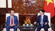 Chủ tịch nước Lương Cường tiếp Đại sứ đặc mệnh toàn quyền Cộng hòa Cuba tại Việt Nam Rogelio Polanco Fuentes đến trình Quốc thư. Ảnh: Lâm Khánh/TTXVN