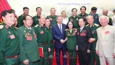 Tổng Bí thư Tô Lâm với các đại biểu. Ảnh: Trọng Đức/TTXVN