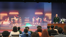 Sân khấu đặc biệt của "Hẹn ước Bắc - Nam"