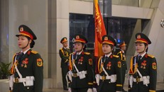 Đội hình diễu binh, diễu hành tập trung tại điểm tập kết, sẵn sàng cho đại lễ 30/4