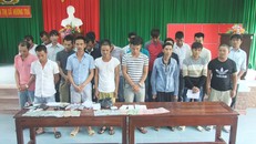 Bắt giữ 23 đối tượng tổ chức cá độ bóng đá tại Huế