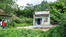 Con gái đánh cha đến chết vì bị mắng do đi chơi về muộn