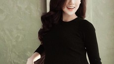 Á hậu Tú Anh hạnh phúc khoe ảnh mang bầu