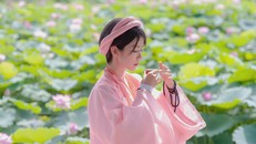 Trà là thức uống thường nhật xuất hiện trong hầu hết gia đình người Việt. (Ảnh: Ngân Phụng)