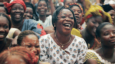 Phụ nữ từ khắp Côte d'Ivoire tụ họp để kỷ niệm Ngày Quốc tế Phụ nữ tại Palais de la Culture ở Abidjan. (Ảnh: UN/Ky Chung)