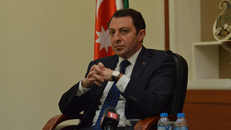 Thứ trưởng Ngoại giao Azerbaijan Elnur Mammadov. Ảnh: Hoàng Hiệp