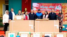 Đại sứ Azerbaijan và Đại sứ Kazakhstan tại Việt Nam tham dự lễ hội đón năm mới tại Hà Giang