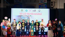 Lễ hội Novruz 2024 diễn ra tại Trường Cao đẳng Thương mại và Du lịch Hà Nội ngày 19/3. Ảnh: Đại sứ quán Azerbaijan