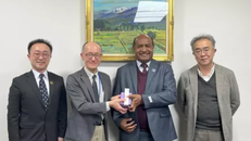 Ông Robert Parua nhận lời mời của trường Đại học Tohoku. Ảnh: UNESCO