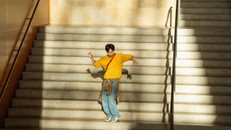 Tổng cục Du lịch Singapore tại Việt Nam hợp tác với ca sĩ Hoàng Dũng quay MV tại Singapore 