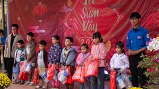 Hành trình mang Tết sum vầy về quê hương của đội sinh viên tình nguyện đồng hương Hải Dương – Đại học Kinh tế Quốc dân