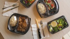 Tiếp xúc thường xuyên với nhựa có thể dẫn đến gia tăng nguy cơ suy tim sung huyết. Ảnh: Marie LaFauc