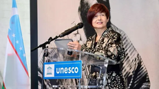 Tôn vinh di sản văn hóa Uzbekistan và di sản của Khudaibergan Devanov 