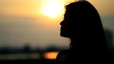 Bí mật động trời chồng giấu tôi suốt 10 năm