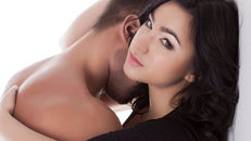 Bế tắc trước cuộc tình đen tối suốt 4 năm với thầy giáo dê xồm