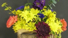 Mách chàng 3 cách cắm hoa đẹp để nàng 'ngất ngây' ngày 8/3