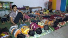 Hàng chục giáo viên mượn bằng sống dưới tên người khác