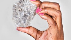 Chuyên gia đau đầu định giá cho viên kim cương lớn thứ 2 thế giới