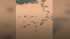 Vụ vỡ đập thủy điện Lào nhìn từ trên cao