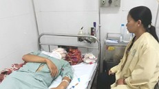 Nam thanh niên bị cọc tre đâm xuyên từ cổ lên mũi