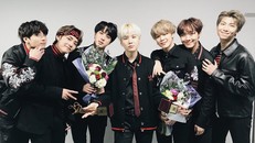 BTS bỏ xa Ed Sheeran, Taylor Swift về doanh số album trên đất Mỹ