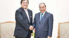 Thủ tướng Nguyễn Xuân Phúc tiếp ông Tatsuo Yasunaga, Chủ tịch kiêm Tổng Giám đốc điều hành Công ty Mitsui. Ảnh: VGP/Quang Hiếu