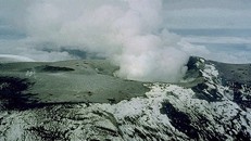 Núi lửa Nevado del Ruiz nằm trong “Vành đai lửa Thái Bình Dương”.