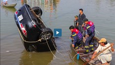 Hàng trăm chiến sĩ tìm kiếm 3 người thiệt mạng khi ôtô lao xuống sông