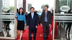 Phó Thủ tướng, Bộ trưởng Bộ Ngoại giao Phạm Bình Minh cùng các đại biểu đến dự Lễ khai trương Trung tâm Báo chí quốc tế phục vụ Hội nghị Thượng đỉnh Mỹ - Triều Tiên lần thứ hai. Ảnh: Văn Điệp/TTXVN