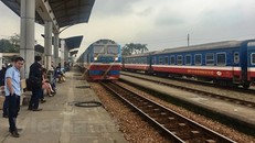 Tăng cường hàng trăm chuyến tàu phục vụ dịp nghỉ lễ 30/4 - 1/5