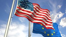 Liên minh châu Âu phản hồi chỉ trích của Mỹ về các cải cách quân sự