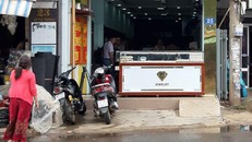 Truy tìm kẻ dùng búa cướp tiệm vàng trong vòng 5 giây