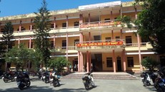 THPT Trần Ân Chiêm là một trong 8 trường bị giải thể. Ảnh: Nguyễn Dương/Zing