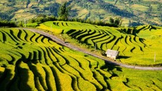 Qua mùa cao điểm hè, du lịch Thu - Đông đón ‘sóng’ mới