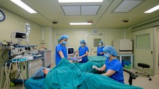 ‘Vũ khí’ mới giúp các cặp vợ chồng chuyển phôi thất bại nhiều lần cán đích thành công