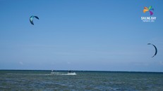 Ninh Chữ: Từ thiên đường lướt ván diều đến trung tâm du lịch trải nghiệm châu Á