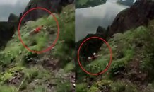 Người phụ nữ thiệt mạng vì đứng trên vách núi để chụp ảnh selfie