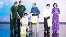 Triển lãm ảnh trực tuyến và tọa đàm chủ đề 'Khát vọng vươn lên'