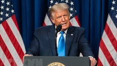 Tổng thống Mỹ Donald Trump phát biểu tại Đại hội Toàn quốc đảng Cộng hòa ở thành phố Charlotte, Bắc Carolina, Mỹ. (Ảnh: AFP/ TTXVN)