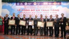 Gốm Đất Việt lập cú đúp Kỷ lục Thế giới