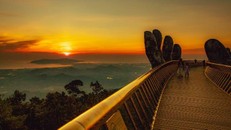 Cầu Vàng đẹp trong mọi khoảnh khắc thời gian