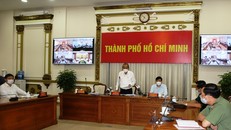 Phó Thủ tướng Thường trực Chính phủ Trương Hòa Bình họp với UBND TPHCM về công tác phòng, chống dịch bệnh COVID-19 trên địa bàn. Ảnh: VGP/Mạnh Hùng