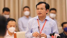 Cục trưởng Cục Quản lý chất lượng (Bộ Giáo dục và Đào tạo) Mai Văn Trinh phát biểu và trả lời các câu hỏi của phóng viên trong buổi họp báo. Ảnh: Thanh Tùng - TTXVN