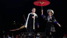 Trình diễn trang phục của đồng bào dân tộc Mông tại Ngày hội văn hóa thể thao các dân tộc huyện Than Uyên (Lai Châu) lần thứ VIII. Ảnh (tư liệu) minh họa: Quý Trung/TTXVN