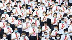 Nhiều địa phương lùi thời gian tựu trường vì dịch COVID-19