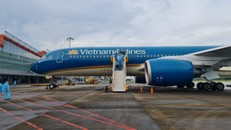 Chuyến bay thứ 4 theo chương trình thí điểm “Hộ chiếu vắc xin” hạ cánh tại sân bay quốc tế Vân Đồn ngày 23/9